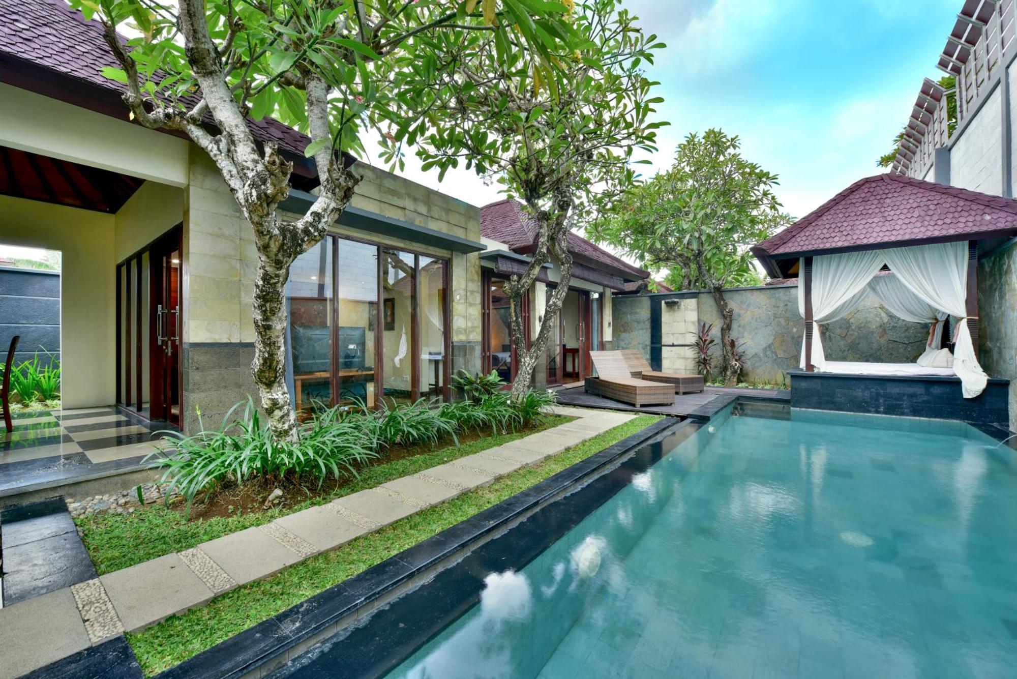 The Khayangan Dreams Villa, Seminyak Bagian luar foto